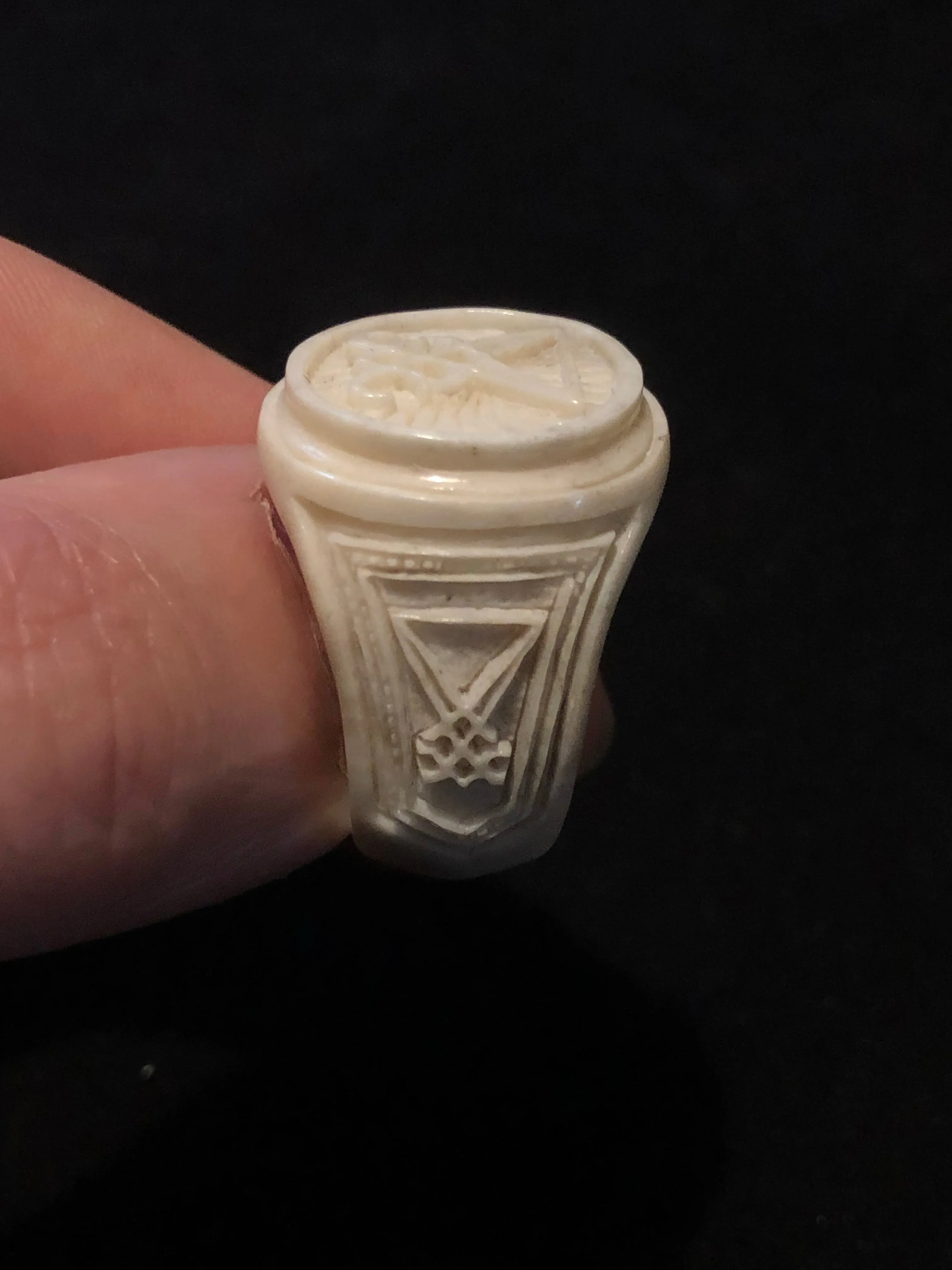 Lucifer Seal Ring